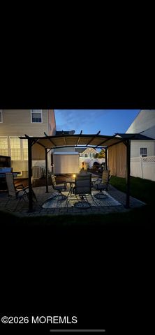 7 Branchwood Place, Bayville, NJ 08721