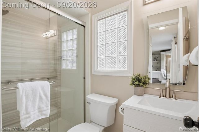 1664 Hanley Court, Birmingham, MI 48009