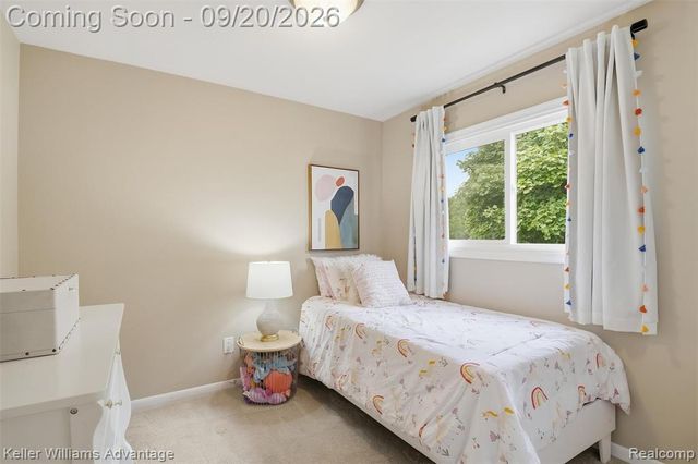 1664 Hanley Court, Birmingham, MI 48009