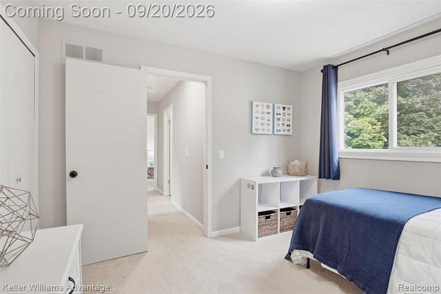 1664 Hanley Court, Birmingham, MI 48009