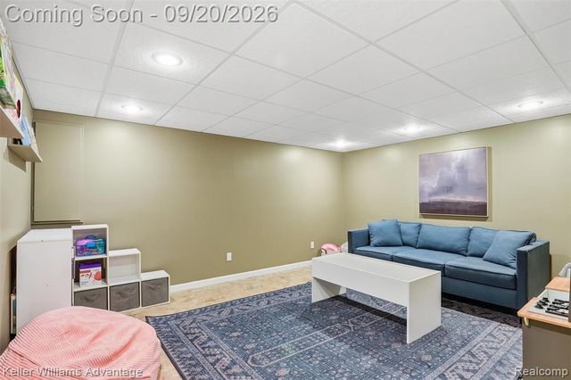 1664 Hanley Court, Birmingham, MI 48009