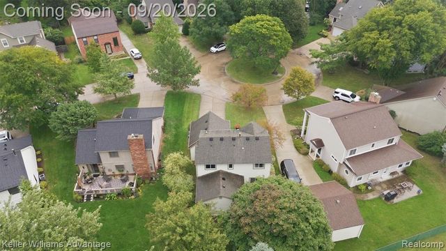 1664 Hanley Court, Birmingham, MI 48009