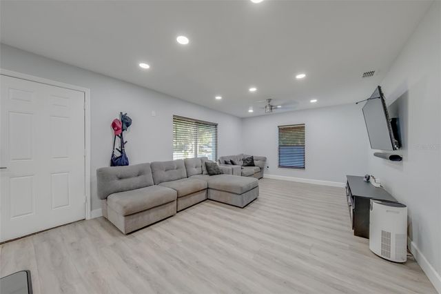 1814 SYLVAN DRIVE, Clearwater, FL 33755