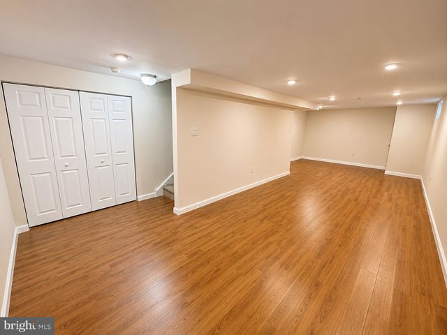14 REGENTS CT, Bensalem, PA 19020