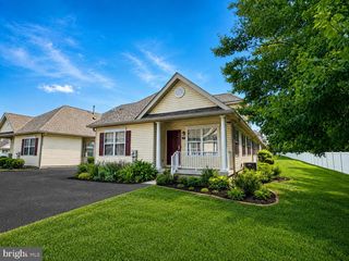14 REGENTS CT, Bensalem, PA 19020