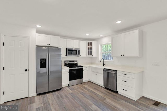 2515 GIRARD AVE, Reading, PA 19609