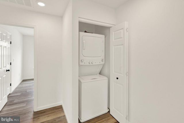 2515 GIRARD AVE, Reading, PA 19609