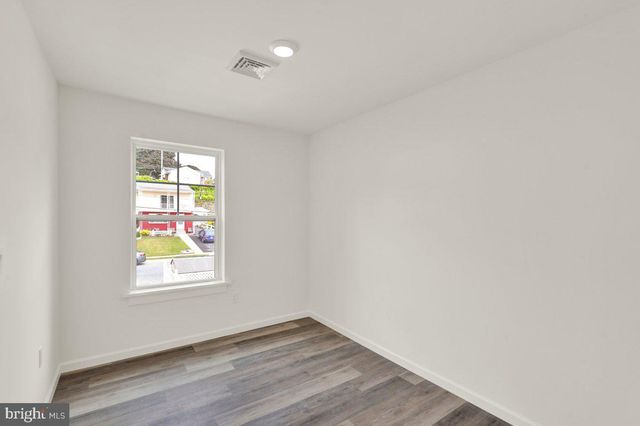 2515 GIRARD AVE, Reading, PA 19609