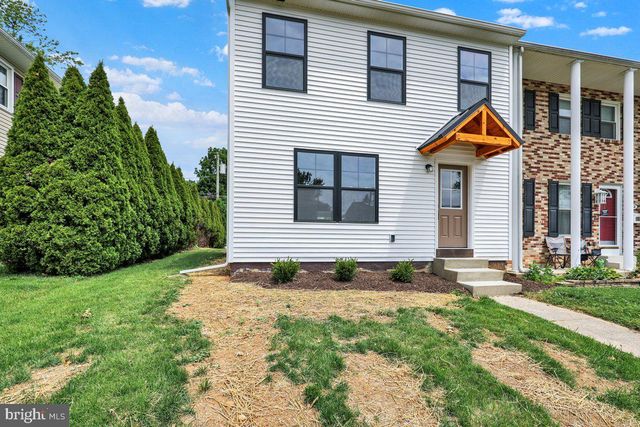 2515 GIRARD AVE, Reading, PA 19609