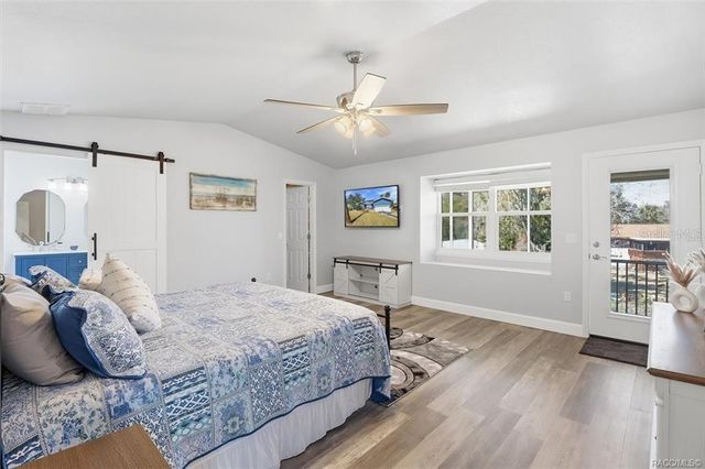 9205 W HARBOR ISLE COURT, Crystal River, FL 34429