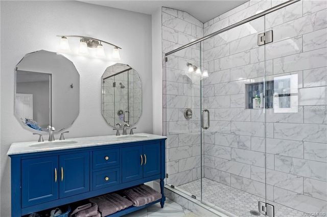9205 W HARBOR ISLE COURT, Crystal River, FL 34429