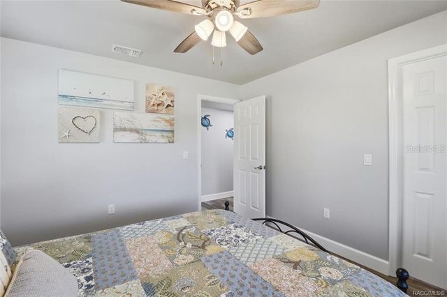 9205 W HARBOR ISLE COURT, Crystal River, FL 34429