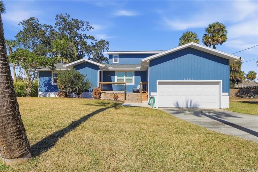 9205 W HARBOR ISLE COURT, Crystal River, FL 34429