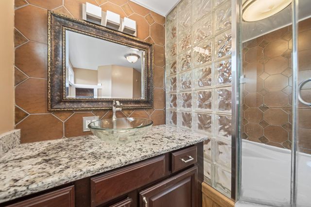 1593 Clifton Avenue, Columbus, OH 43203