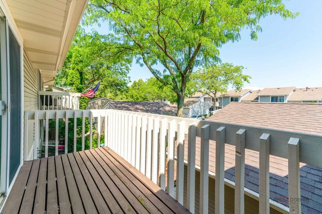 135 Brandywine Court, Vernon Hills, IL 60061