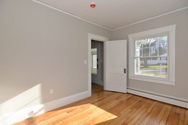 226 Monument St, Haverhill, MA 01832