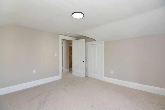 226 Monument St, Haverhill, MA 01832