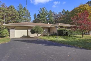 33820 Oriole CIRCLE, Burlington, WI 53105