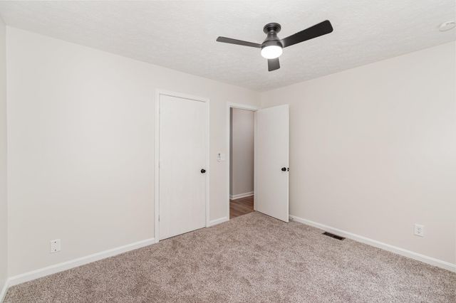 7730 E Covered Bridge Drive, Florence, KY 41042