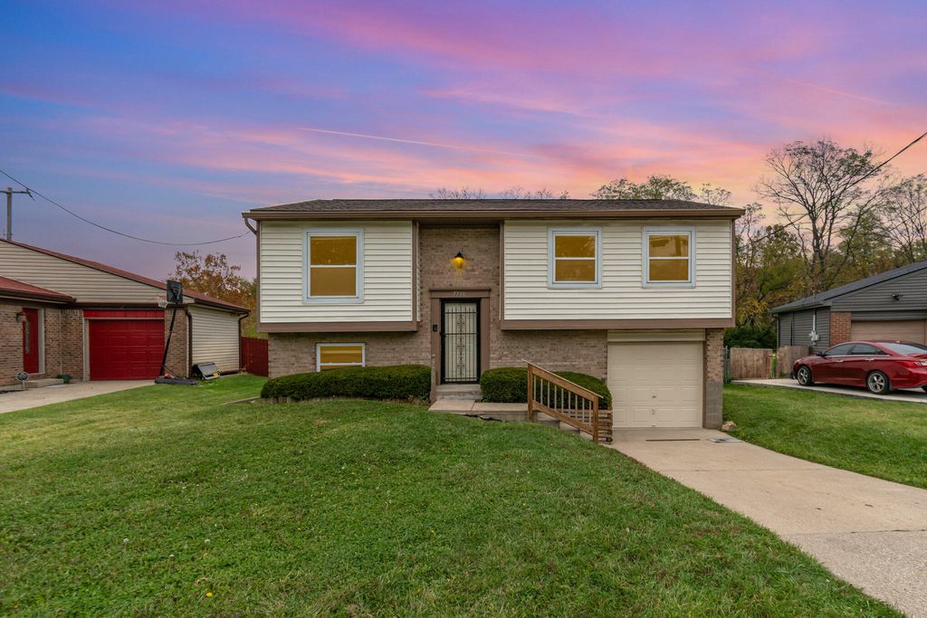 7730 E Covered Bridge Drive, Florence, KY 41042