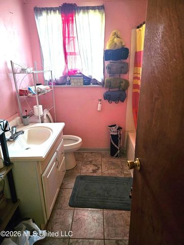 806 64th Avenue, Meridian, MS 39307