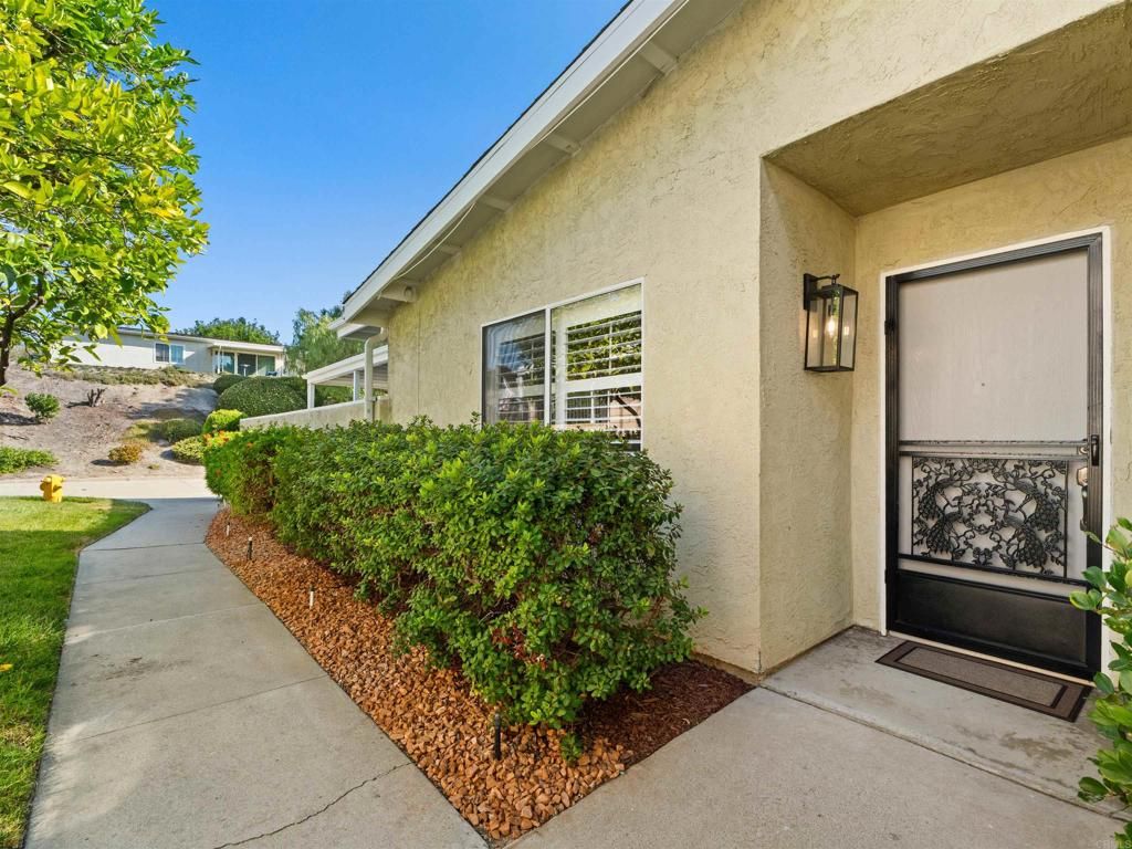 3873 Bay Leaf Way, Oceanside, CA 92057 — photo 3