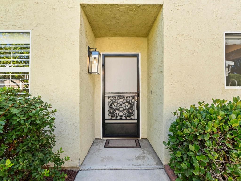 3873 Bay Leaf Way, Oceanside, CA 92057 — photo 4