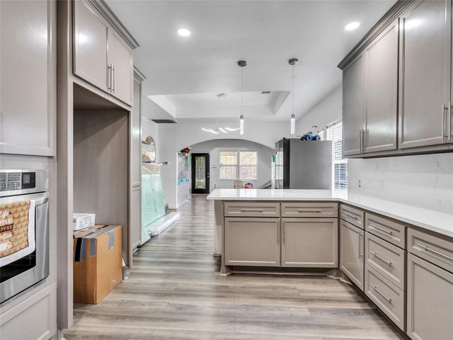 4917 Tronewood Street, Houston, TX 77016