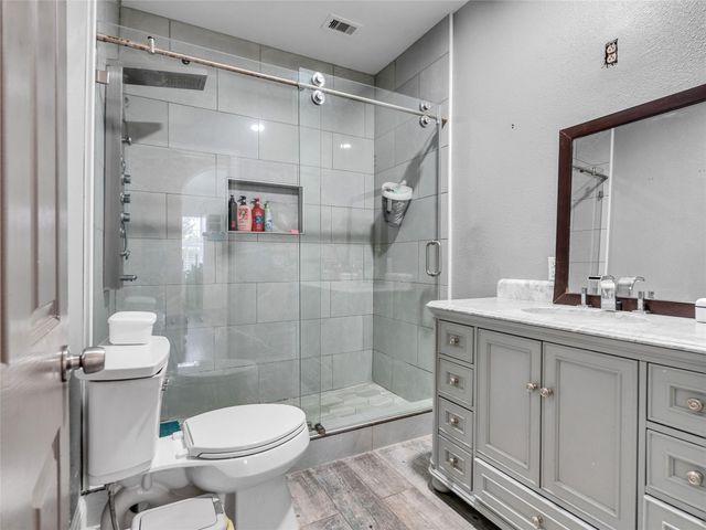 4917 Tronewood Street, Houston, TX 77016