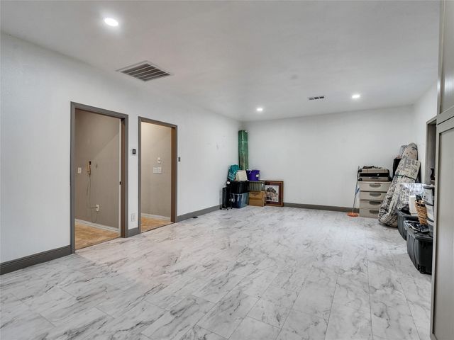 4917 Tronewood Street, Houston, TX 77016