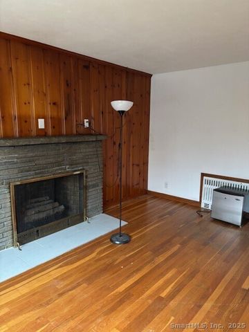 74 West North Street, Stamford, CT 06902