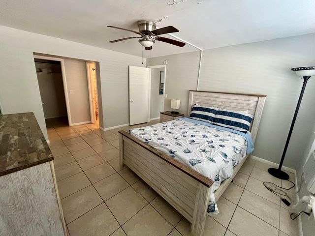 209 SE 6th Street 4, Boynton Beach, FL 33435