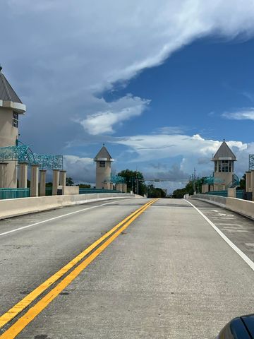 209 SE 6th Street 4, Boynton Beach, FL 33435
