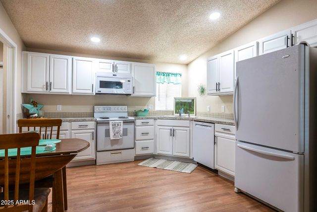 450 W SUNWEST Drive 49, Casa Grande, AZ 85122