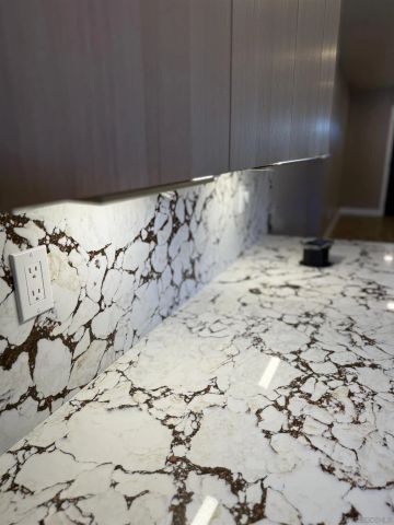 519 Camelot Drive, Oceanside, CA 92054