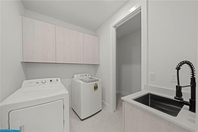 325 NE 15th TER, Cape Coral, FL 33909