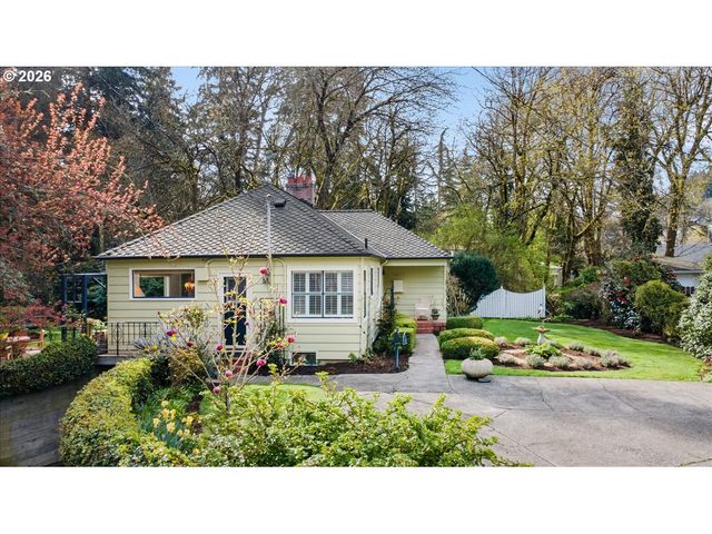 1310 HEATER Ct, West Linn, OR 97068