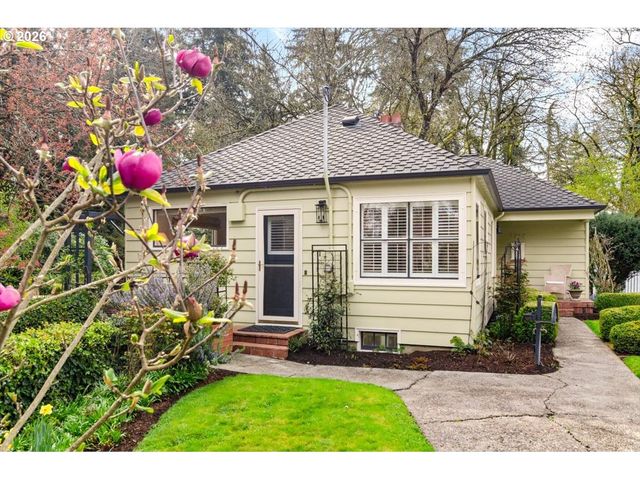 1310 HEATER Ct, West Linn, OR 97068