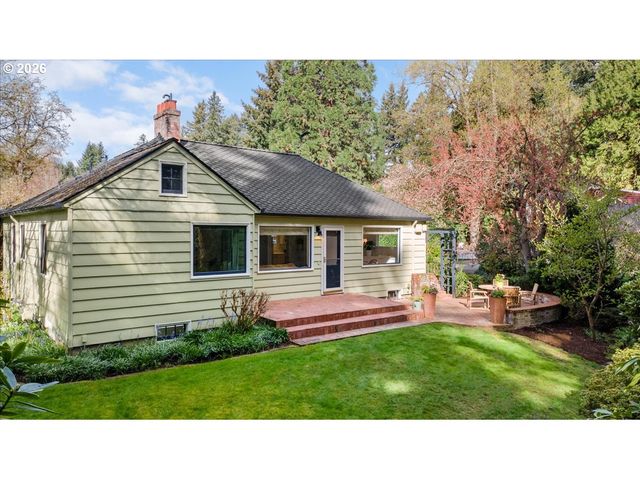 1310 HEATER Ct, West Linn, OR 97068