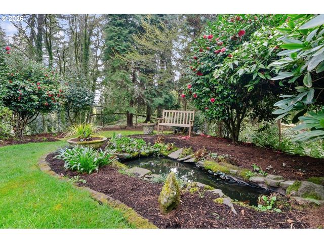 1310 HEATER Ct, West Linn, OR 97068