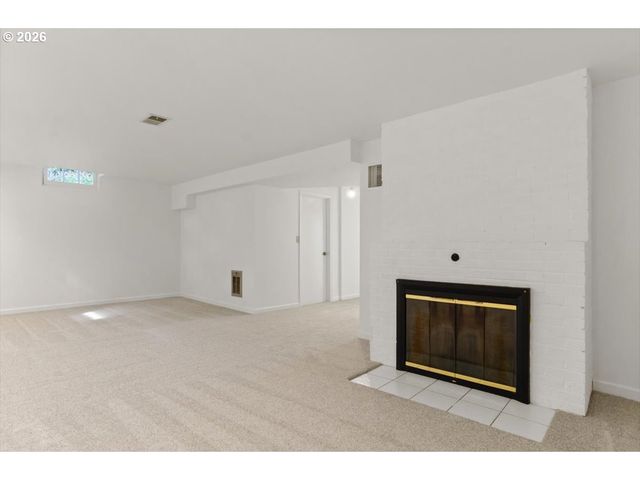 1310 HEATER Ct, West Linn, OR 97068