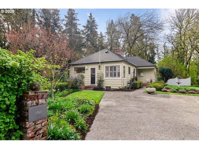 1310 HEATER Ct, West Linn, OR 97068