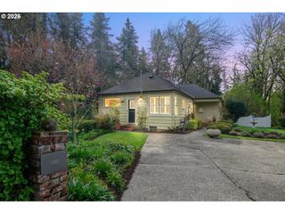 1310 HEATER Ct, West Linn, OR 97068