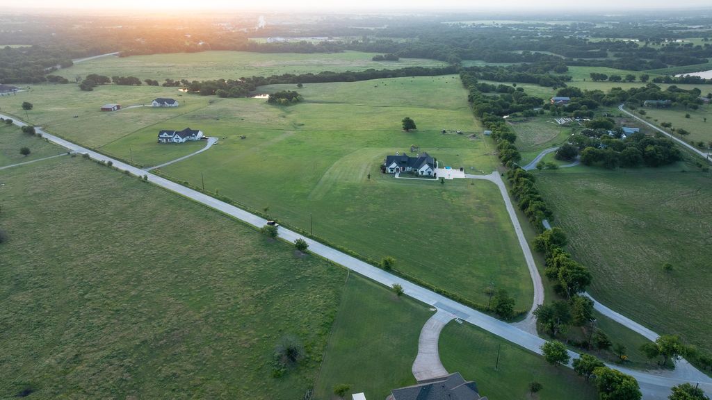 TBD Indian Trail, Sanger, TX 76266