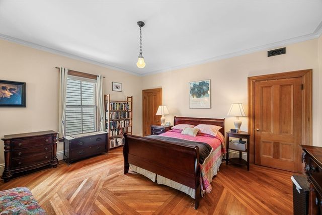 20 Winter St, Salem, MA 01970