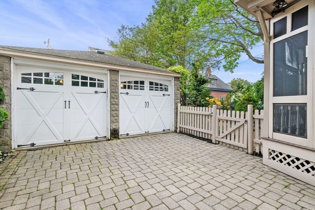 20 Winter St, Salem, MA 01970