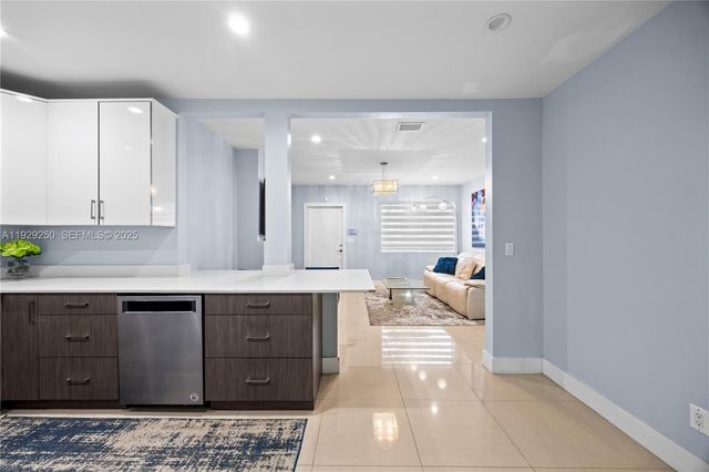 2520 SW 13th St, Miami, FL 33145