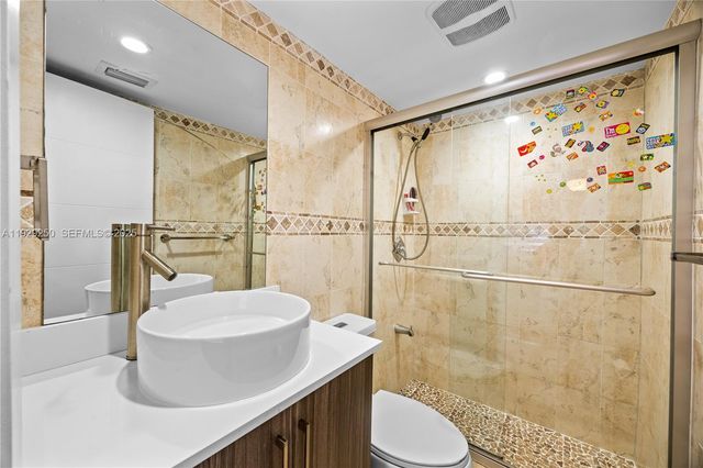 2520 SW 13th St, Miami, FL 33145