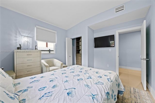 2520 SW 13th St, Miami, FL 33145