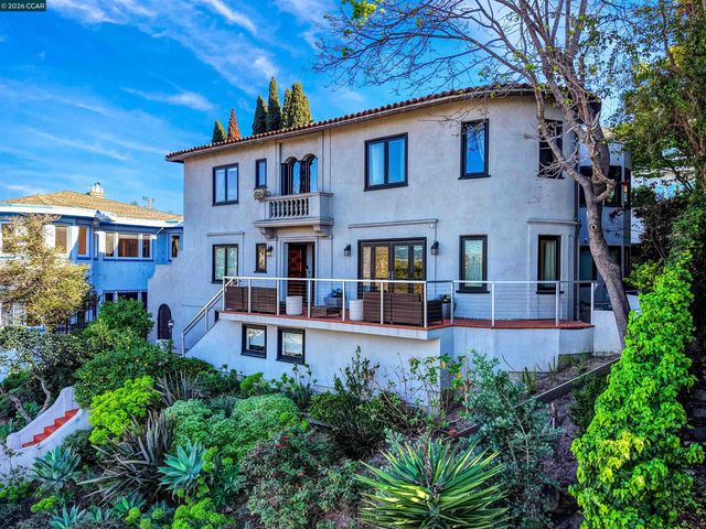 2038 Lakeshore Ave, Oakland, CA 94606